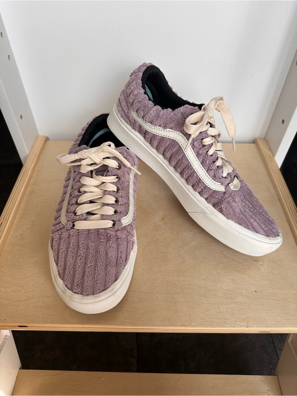 Vans Corduroy Low-Top Sneakers in Lavender and Cream